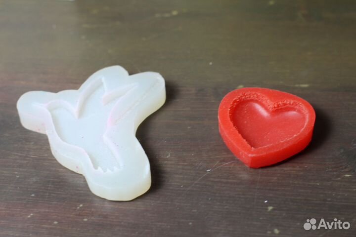 Силиконовые формы бу и одна новая