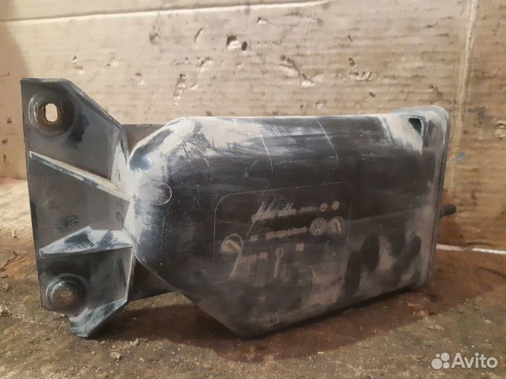 Абсорбер топливный Volkswagen Tiguan