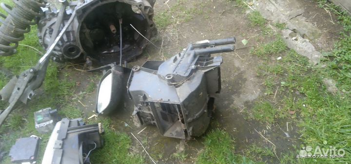 Запчасти Volkswagen Пассат b3