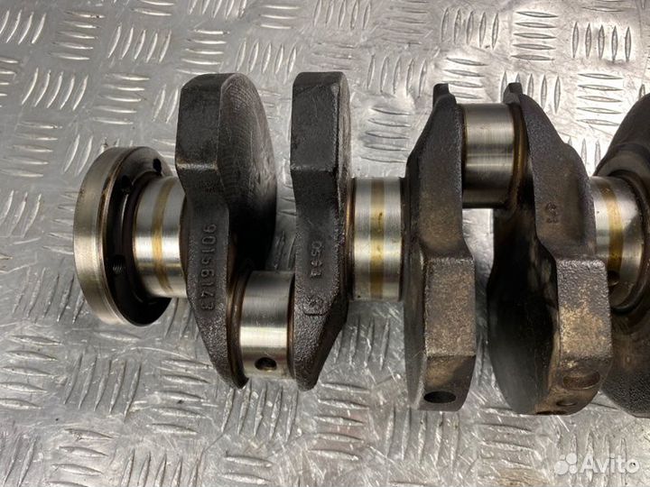 Коленвал Opel Ascona C 16N