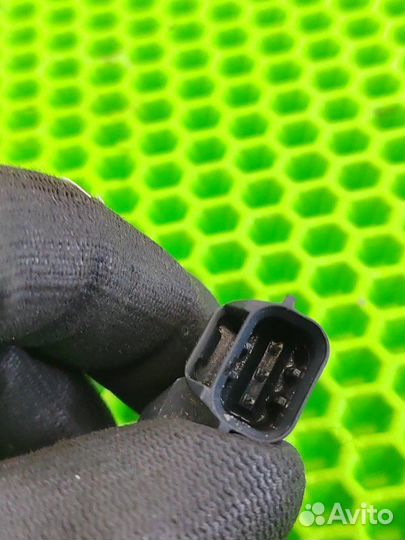 Датчик положения распредвала Mazda Axela BK zyve