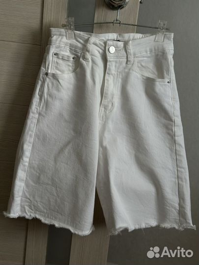 Джинсовые шорты бермуды