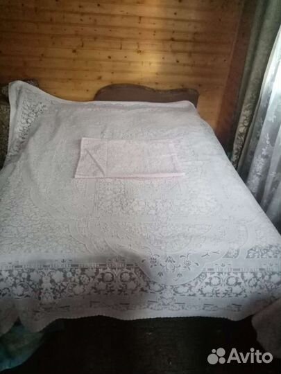Новое. Кружевное. Покрывало и наволочки д