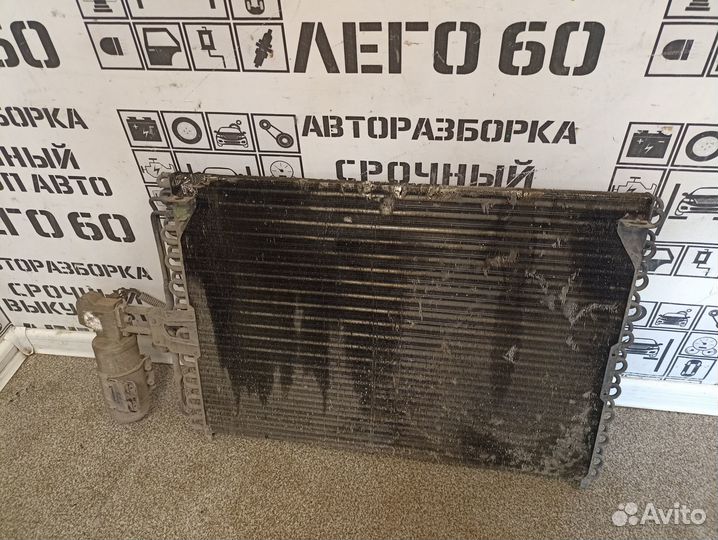 Радиатор кондиционера (конденсер) Renault Laguna 1