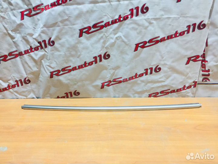 Молдинг бампера передний Land Rover Range Rover 4