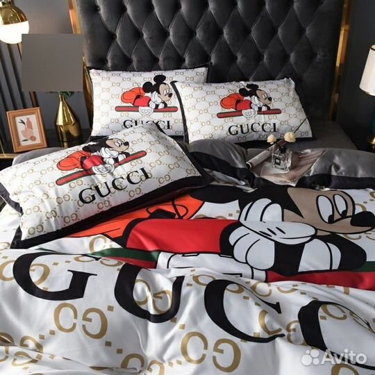 Постельное бельё Gucci