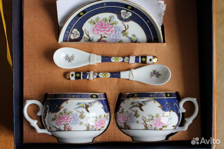 Набор посуды новый