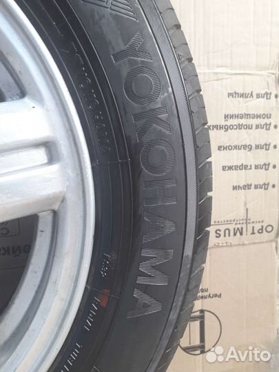 Yokohama Bluearth ES32 175/65 R14 82H