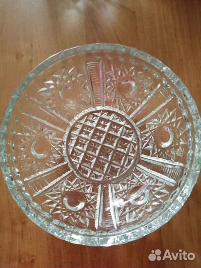 Салатники, хрустальная посуда