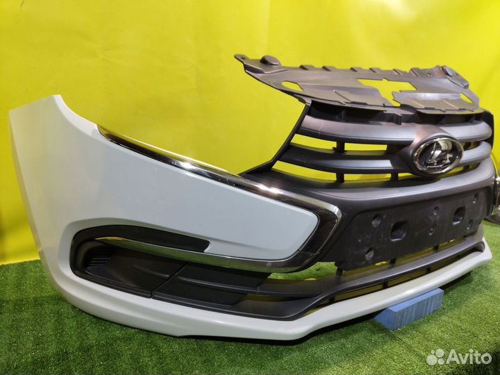 Бампер передний LADA Granta FL 2018