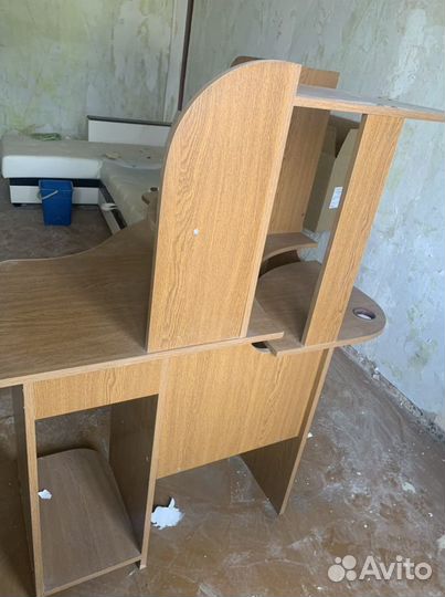 Угловой компьютерный стол бу