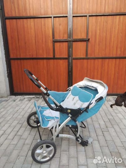 Прогулочная коляска для двойни