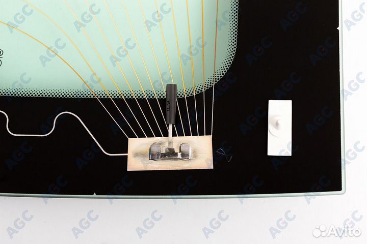 Заднее стекло ваз 2192/LADA kalina