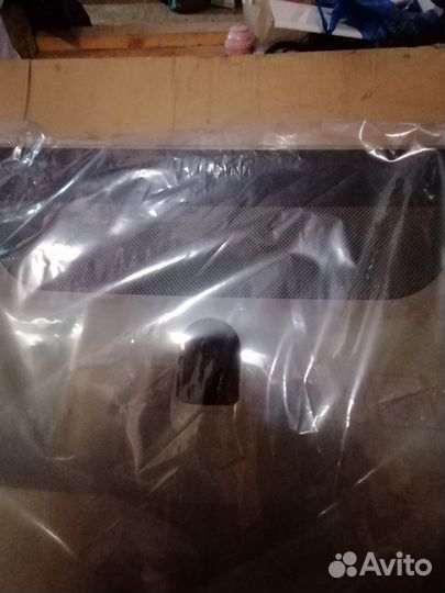 Лобовое стекло c резинкой на Сузуки гранд Витара