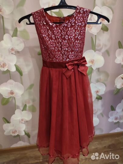 Платье детское праздничное