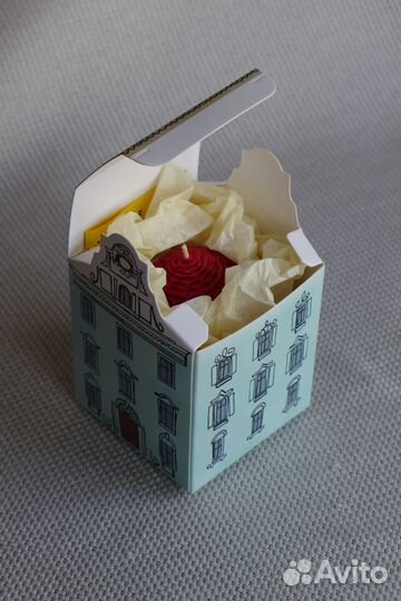 Свеча из вощины - подарок на Пасху