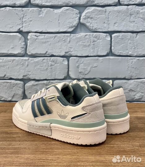 Кроссовки женские adidas forum low 84