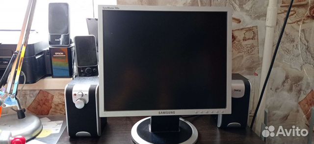 Монитор 17 дюймов для компьютера