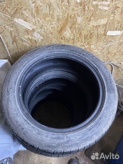 Advance AR211 215/55 R17