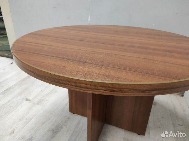 Стол переговоров круглый (45 мм) б/у 02043