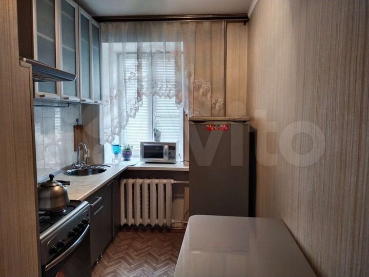 2-к. квартира, 56 м², 1/2 эт.