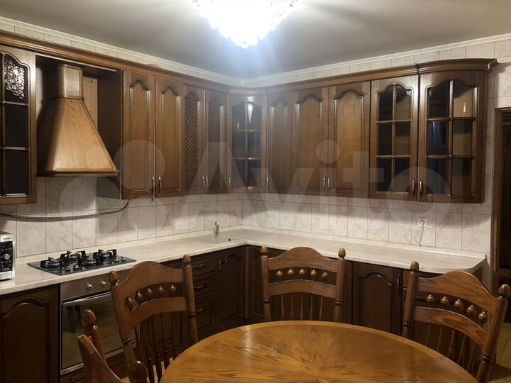 2-к. квартира, 68 м², 5/5 эт.