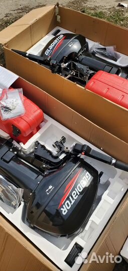 Новый лодочный мотор Gladiator 9.9 15л.с.гарантия