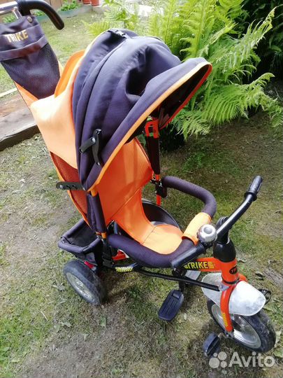 Детский велосипед с ручкой