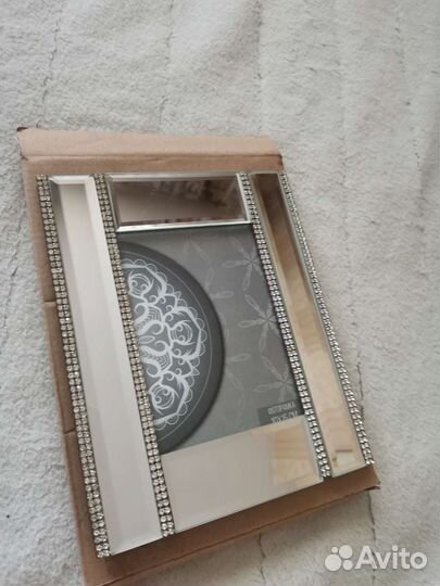 Фоторамка зеркальная со стразами