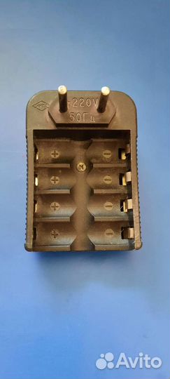 Зарядное для Ni-Cd батареек