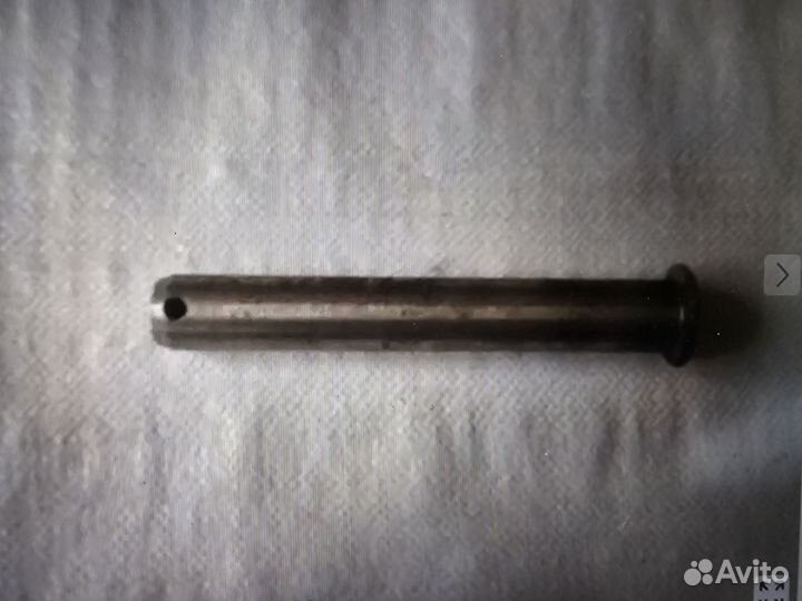 Валик подвески тормозного башмака