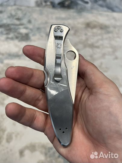 Нож Spyderco Police из коллекции