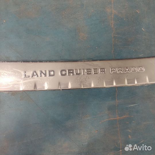 Накладка на бампер toyota land cruiser prado 150