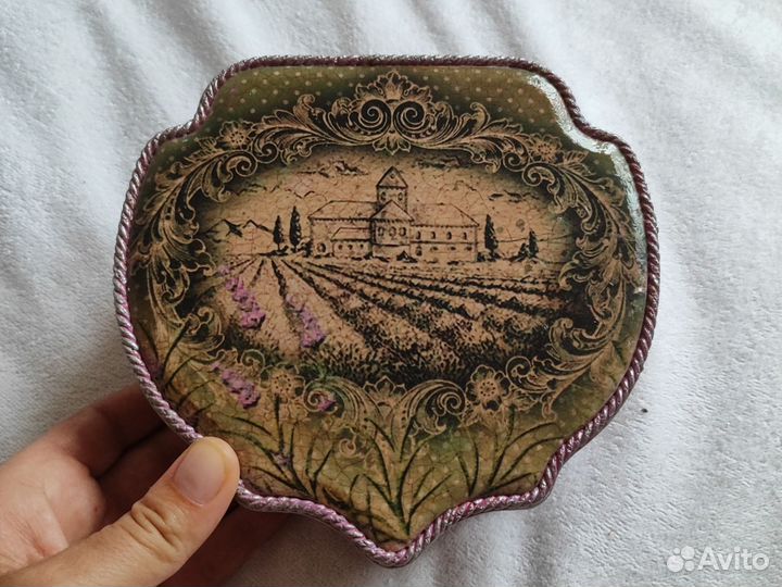 Шкатулка для украшений дерево
