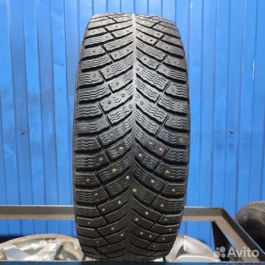 Michelin X-Ice North 4 205/60 R16