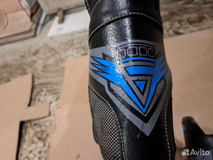 Коньки хоккейные 43 размер