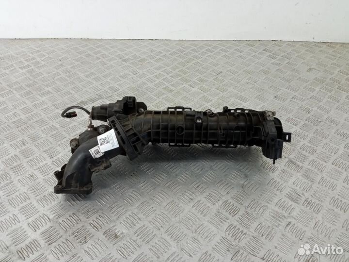 Впускной коллектор BMW 5 F10/F11/GT F07 2011