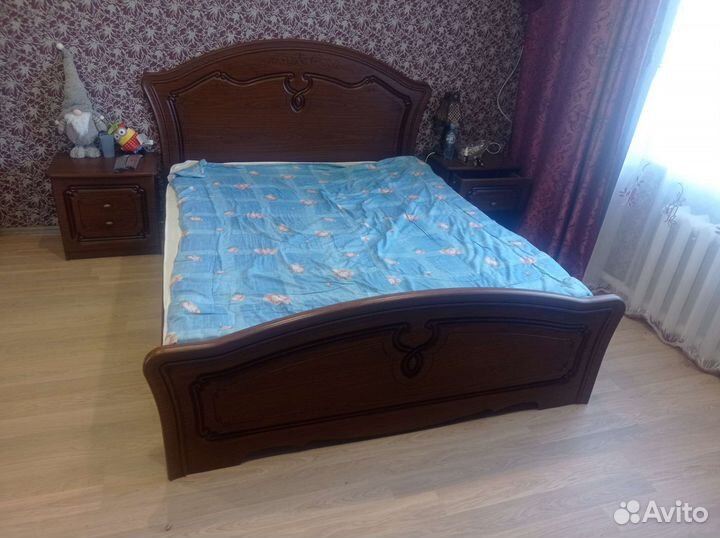 Спальный гарнитур бу