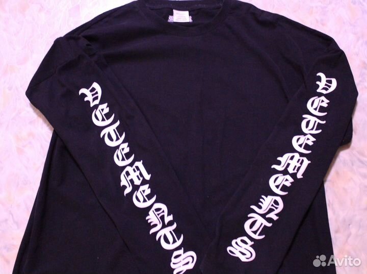 Лонгслив vetements gothic
