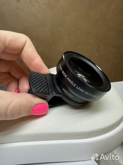 Макролинза Naildetails для камеры телефона