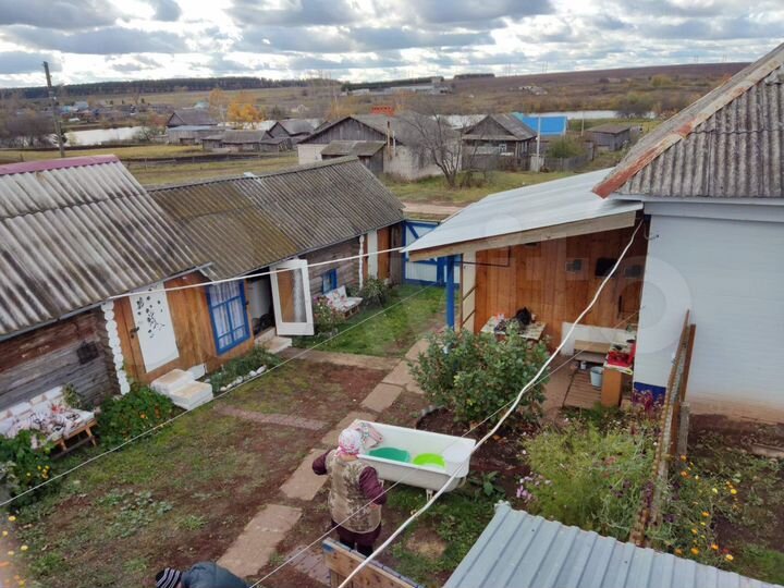 Дом 44 м² на участке 27 сот.