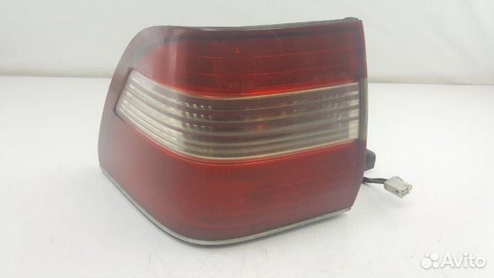 Стоп левый Toyota Crown LS151 2LTE 1995