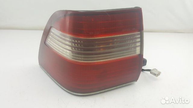 Стоп левый Toyota Crown LS151 2LTE 1995