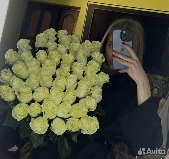 Роза белая Эквадор