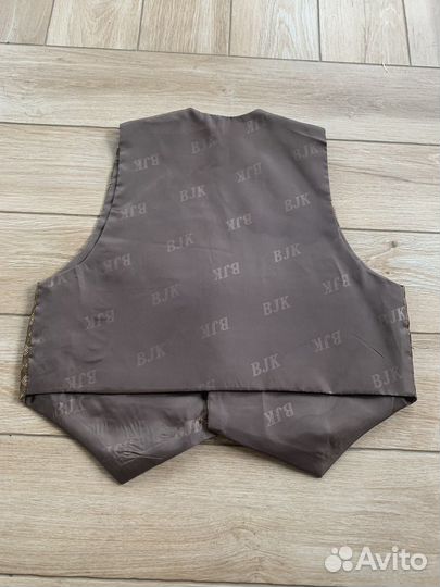 Жилет классический на 2-3года