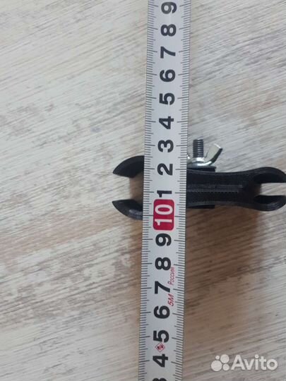 Крепление для подствольного фонаря