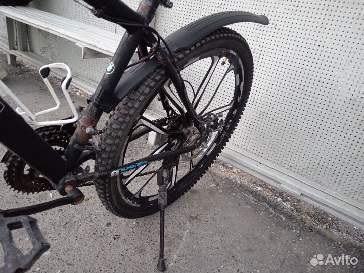 Велосипед на литых дисках bmw