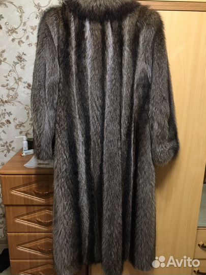 Шуба из енота