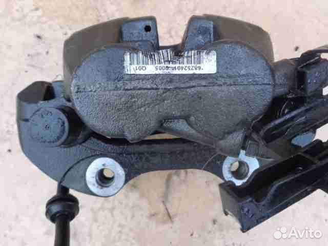 Суппорт передний левый Mercedes R-klasse W251 1644