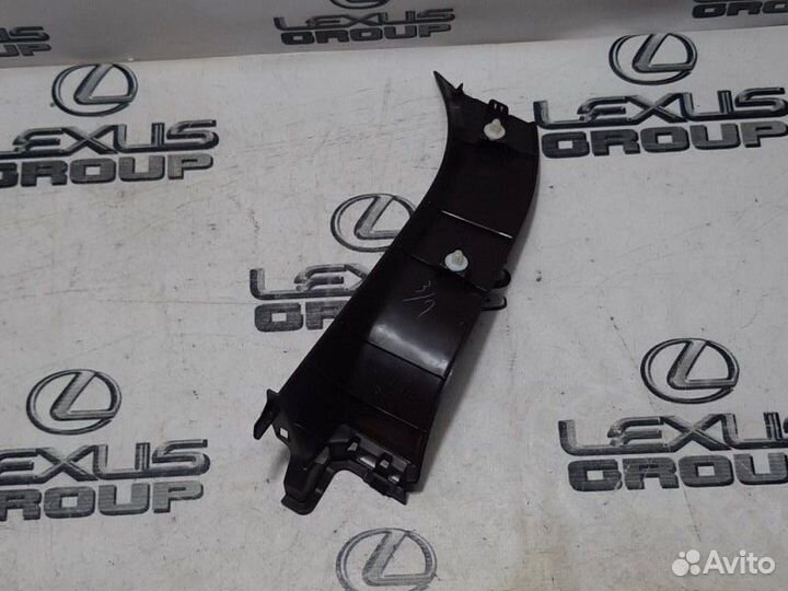 Обшивка багажника лев. зад. Lexus RX450h